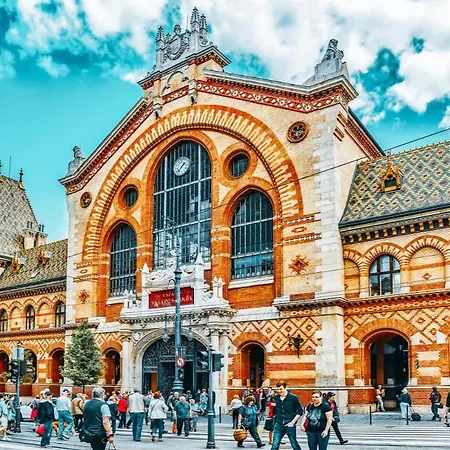 - Museum View Апартаменты *